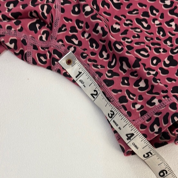 IAB Athletic Shorts Women’s Leopard Sz Large Pink Black Athleisure - Picture 6 of 8